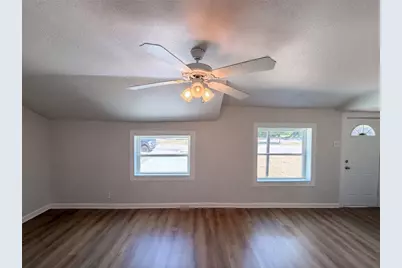 1418 Moss Street, Gainesville, TX 76240 - Photo 3