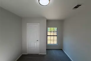 1418 Moss St, Gainesville, TX 76240 - Photo 9