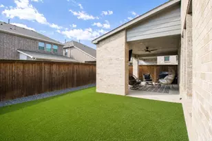 2257 Lexington Wy, Carrollton, TX 75010 - Photo 29