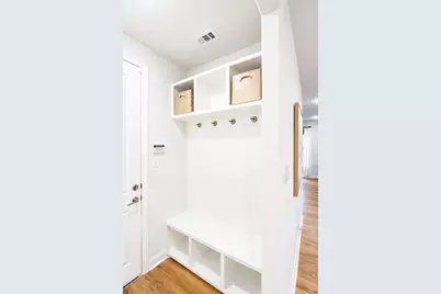 2257 Lexington Way, Carrollton, TX 75010 - Photo 9