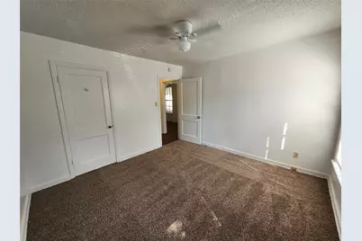 3704 Meadowbrook Drive, Fort Worth, TX 76103 - Photo 11