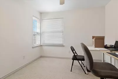 924 McCoy Drive, Irving, TX 75062 - Photo 25