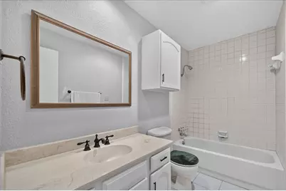 9711 Springtree Lane, Dallas, TX 75243 - Photo 21