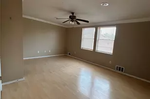 4600 Gaston Ave, Dallas, TX 75246 - Photo 9