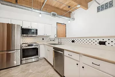 509 Elm Street #401, Dallas, TX 75202 - Photo 3