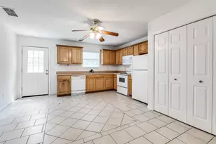 204 Gerrish St, McKinney, TX 75069 - Photo 5