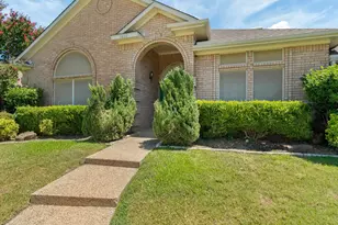 1404 Land Dr, Plano, TX 75093 - Photo 3
