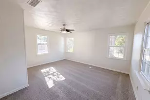 3802 Poinsettia Dr, Dallas, TX 75211 - Photo 3
