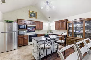 5855 Ge Horton Rd, Justin, TX 76247 - Photo 7