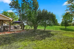 5855 Ge Horton Rd, Justin, TX 76247 - Photo 27