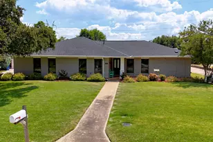 214 Bexar Dr, Highland Village, TX 75077 - Photo 1
