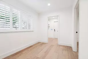 3817 Crestpark Dr, Farmers Branch, TX 75244 - Photo 15