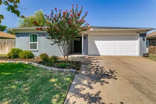 424 Allencrest Dr, White Settlement, TX 76108 - Photo 1
