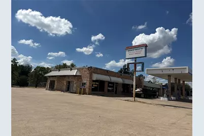 407 W Ennis Avenue, Ennis, TX 75119 - Photo 1