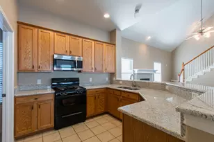 1812 Forsythe Dr, Savannah, TX 76227 - Photo 5