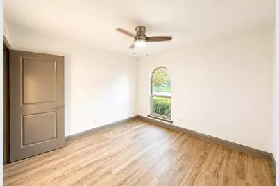 4316 Woodbluff Drive, Mesquite, TX 75150 - Photo 11