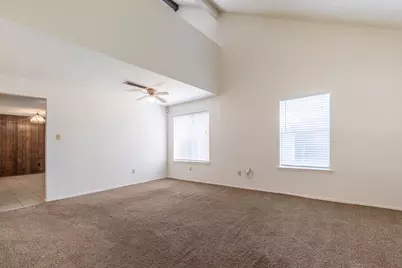 209 Pebblebrook Street, Arlington, TX 76014 - Photo 7