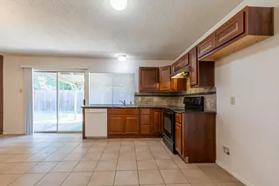 209 Pebblebrook Street, Arlington, TX 76014 - Photo 11
