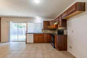 209 Pebblebrook St, Arlington, TX 76014 - Photo 11