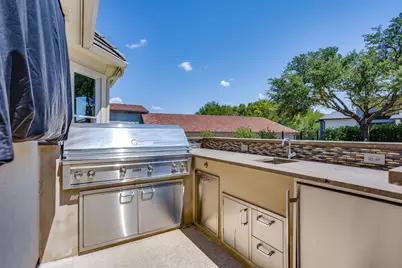 6800 Oak Hill Drive, Fort Worth, TX 76132 - Photo 37