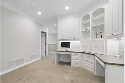 6800 Oak Hill Drive, Fort Worth, TX 76132 - Photo 31