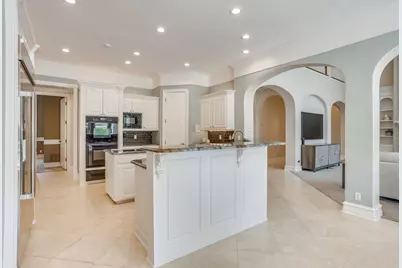 6800 Oak Hill Drive, Fort Worth, TX 76132 - Photo 11