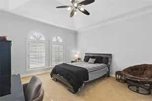 6800 Oak Hill Dr, Fort Worth, TX 76132 - Photo 27