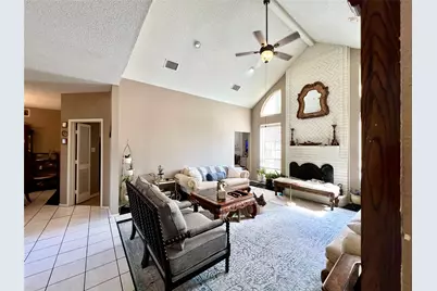 7013 Tremont Lane, Rowlett, TX 75089 - Photo 5