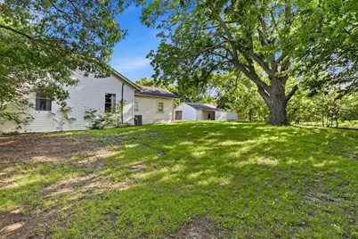 754 N Main Drive, Van Alstyne, TX 75495 - Photo 7