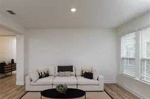 212 Colvin Ln, Justin, TX 76247 - Photo 7