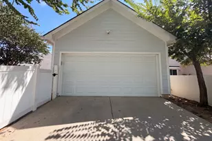1905 Prospect Ln, Providence Village, TX 76227 - Photo 13