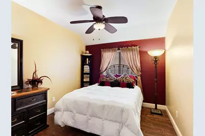 2703 Cove Drive, Grand Prairie, TX 75054 - Photo 21