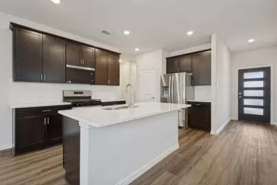 610 Hemingway Lane, Lowry Crossing, TX 75069 - Photo 5