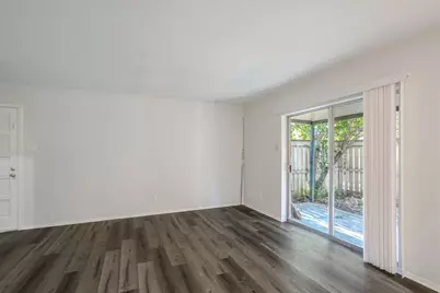 2805 Lineville Drive #105, Farmers Branch, TX 75234 - Photo 7