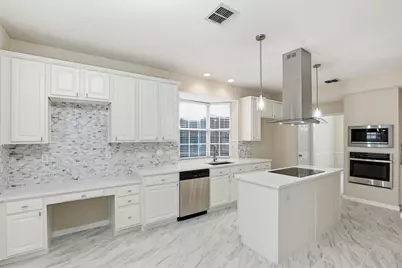 1956 N Port Court, Grapevine, TX 76051 - Photo 15