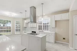 1956 N Port Ct, Grapevine, TX 76051 - Photo 13