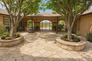 3711 Dove Creek Rd, Cleburne, TX 76031 - Photo 9