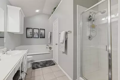 7914 Whispering Tree Lane, Plano, TX 75024 - Photo 17