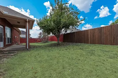 1113 Noblewood Drive, Glenn Heights, TX 75154 - Photo 19
