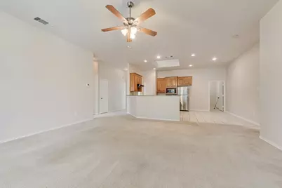 1113 Noblewood Drive, Glenn Heights, TX 75154 - Photo 9