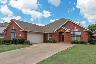 1113 Noblewood Dr, Glenn Heights, TX 75154 - Photo 1