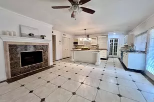 3925 Villa Downs Dr, Plano, TX 75023 - Photo 5