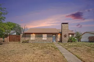 711 Valley Hill Rd, Duncanville, TX 75137 - Photo 1