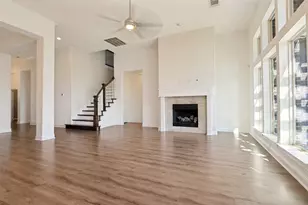 703 Waterlane Dr, Mansfield, TX 76063 - Photo 9