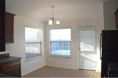 145 Meadow Crest Drive, Princeton, TX 75407 - Photo 5