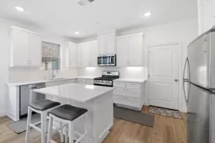 4335 Fall Blossom Dr, Arlington, TX 76005 - Photo 11