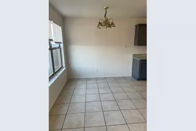 4606 Alamosa Street, Fort Worth, TX 76119 - Photo 3