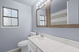 1729 W Doyle St, Granbury, TX 76048 - Photo 25