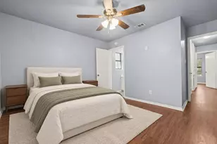 1729 W Doyle St, Granbury, TX 76048 - Photo 17