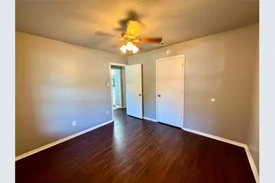 1729 W Doyle Street, Granbury, TX 76048 - Photo 19